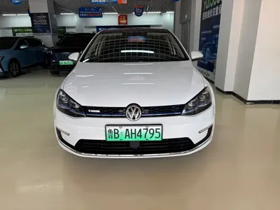 Volkswagen Golf EV 2020, 50000 км, за 55800 CNY