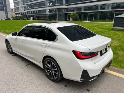 BMW 3 Series 2023, 16000 км, за 228000 CNY