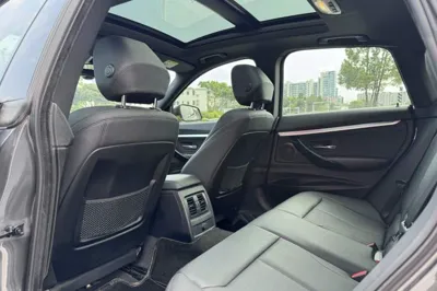 BMW 3 Series GT 2019, 164600 км, за 101350.92 CNY - фото 14
