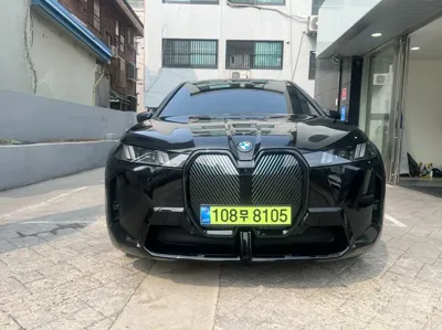 BMW iX · 2026 год