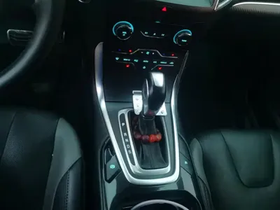 Ford Edge 2019, 73600 км, за 82000 CNY - фото 16