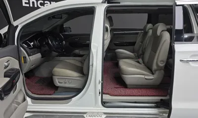 Kia Canival 2015, 196049 км, за 8900000 KRW - фото 16