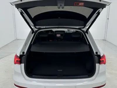 Audi Q3 2022, 26000 км, за 174000 CNY - фото 16