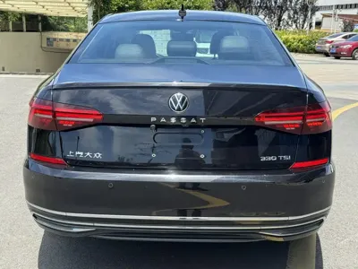 Volkswagen Passat 2021, 86000 км, за 90800 CNY - фото 16