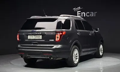 Ford Explorer 2015, 105757 км, за 9700000 KRW
