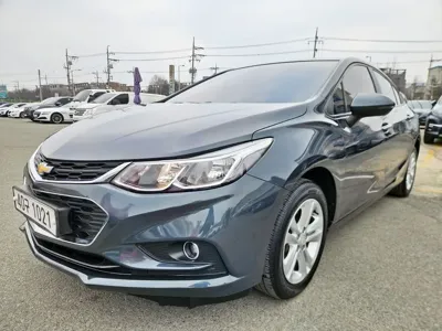 ChevroletGMDaewoo Cruze 2017, 112116 км, за 5990000 KRW