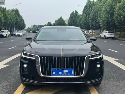 Hongqi Hongqi H9 2021, 100000 км, за 108800 CNY