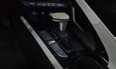 Hyundai Avante 2021, 68557 км, за 15800000 KRW - фото 9