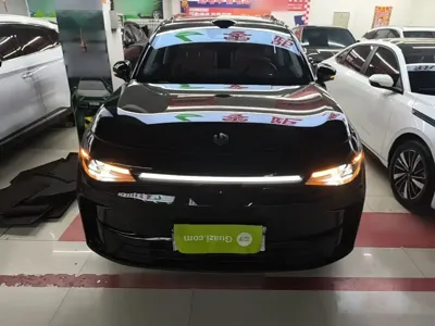 Leapmotor Leapmotor C16 2025, 9100 км, за 137200 CNY