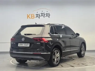 Volkswagen Tiguan 2018, 157713 км, за 20100000 KRW - фото 2