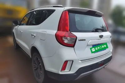 Geely Auto Vision X6 2016, 89100 км, за 27321.04 CNY
