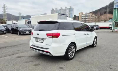Kia Canival 2018, 144179 км, за 11500000 KRW - фото 6