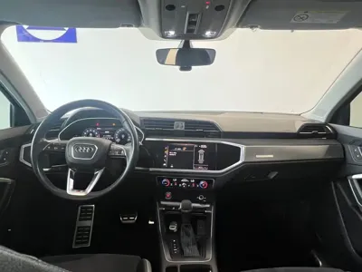 Audi Q3 2020, 67000 км, за 93800 CNY - фото 11
