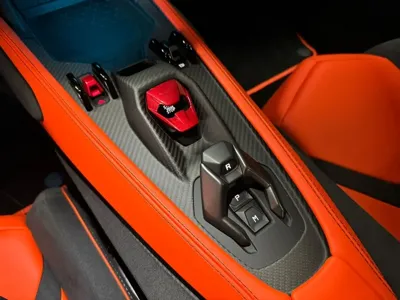 Lamborghini Revuelto 2025, 620 км, за 930000000 KRW - фото 9