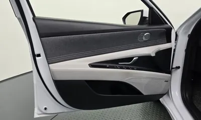 Hyundai Avante 2023, 81950 км, за 17900000 KRW - фото 24