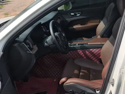 Volvo XC60 PHEV 2022, 50000 км, за 138800 CNY - фото 9
