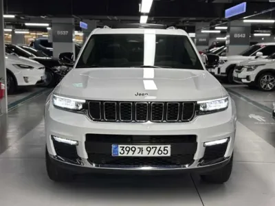 Jeep Cherokee · 2023 год