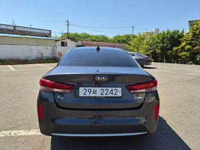 Kia K5 2017, 90000 км, за 10900000 KRW