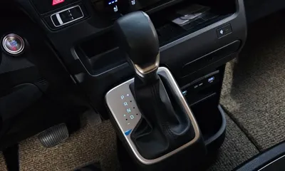 Hyundai Staria 2025, 16756 км, за 32500000 KRW - фото 9