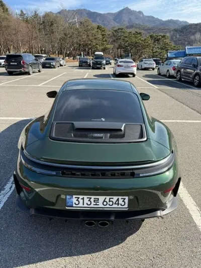 Porsche 911 2026, 45 км, за 367310000 KRW