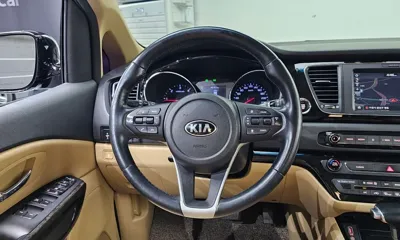 Kia Canival 2019, 191106 км, за 14900000 KRW - фото 13