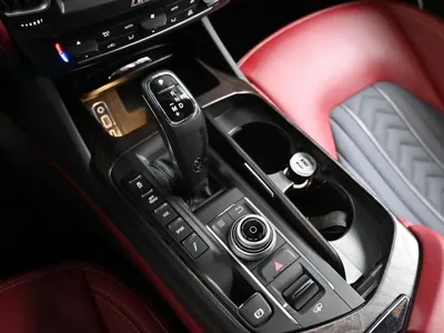 Maserati Levante 2020, 54845 км, за 46500000 KRW - фото 9