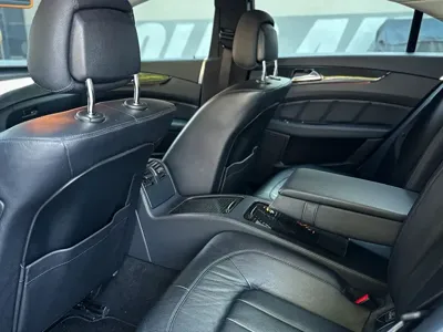 Mercedes-Benz CLS 2015, 130000 км, за 108000 CNY - фото 9