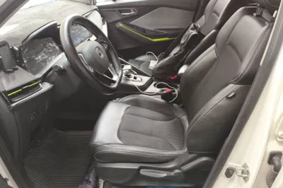 Changan CS15EV 2019, 79200 км, за 48474.09 CNY - фото 12