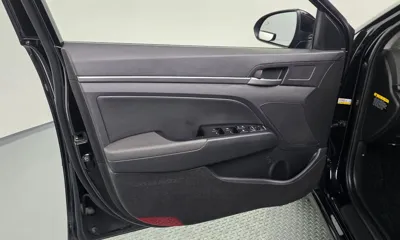 Hyundai Avante 2018, 79722 км, за 10400000 KRW - фото 24