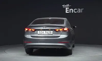 Hyundai Avante 2018, 80080 км, за 9900000 KRW - фото 4