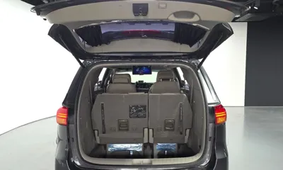 Kia Canival 2018, 172071 км, за 11000000 KRW - фото 20