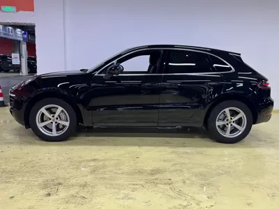Porsche Macan 2016, 130000 км, за 118800 CNY