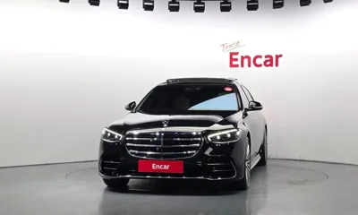 Mercedes-Benz S-Class 2023, 69217 км, за 100000000 KRW
