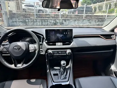 Toyota Wildlander 2024, 15000 км, за 111000 CNY - фото 6