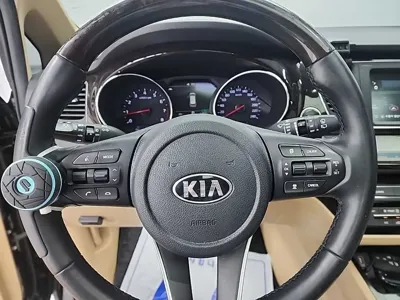 Kia Canival 2019, 71848 км, за 17900000 KRW - фото 9