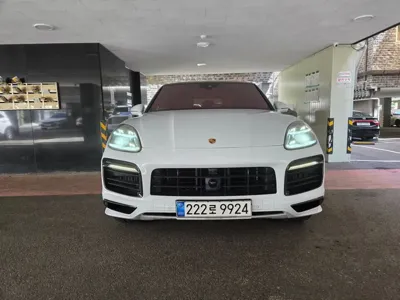Porsche Cayenne · 2021 год