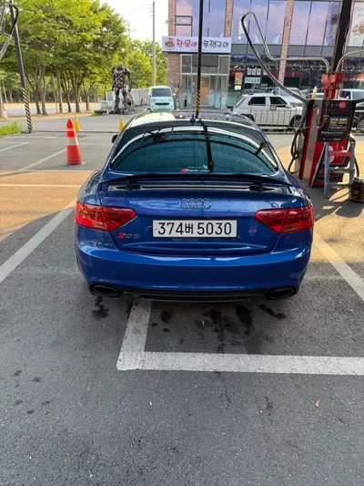 Audi RS5 2014, 115456 км, за 27000000 KRW