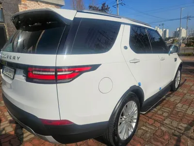 Land Rover Discovery 2018, 143000 км, за 28900000 KRW