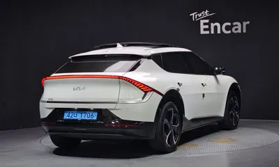 Kia EV6 2022, 63881 км, за 32800000 KRW