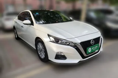 Nissan Teana 2020, 75600 км, за 68836.28 CNY