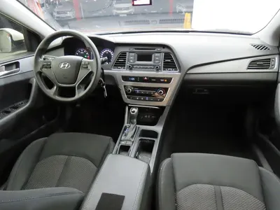 Hyundai Sonata 2016, 160588 км, за 4700000 KRW - фото 5