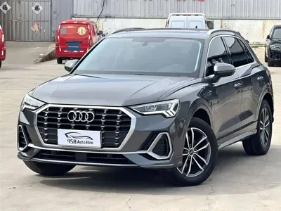 Audi Q3 · 2022 год