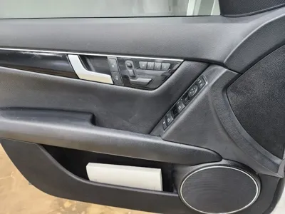 Mercedes-Benz C-Class 2013, 92858 км, за 5900000 KRW - фото 12