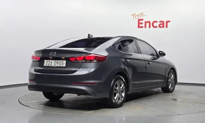 Hyundai Avante 2016, 123782 км, за 8500000 KRW