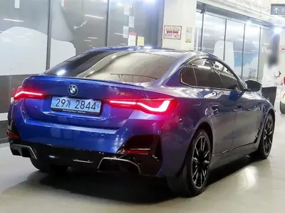 BMW i4 2024, 41700 км, за 54800000 KRW