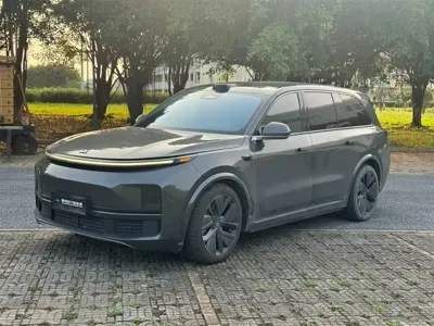 Li Auto Li L9 · 2023 год