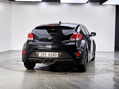 Hyundai Veloster 2017, 215476 км, за 4200000 KRW