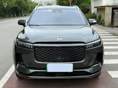 Li Auto Li ONE 2022, 78000 км, за 126800 CNY