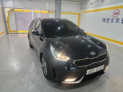 Kia Niro 2017, 176310 км, за 9000000 KRW - фото 1