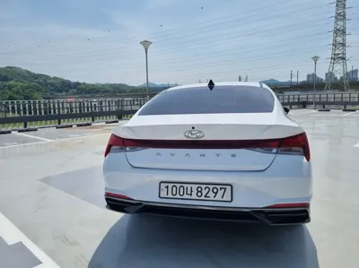 Hyundai Avante 2021, 151000 км, за 11000000 KRW